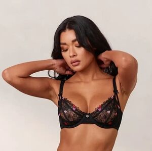 NWT Lounge Heart Bra